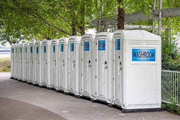 Porta potty delivery and setup in Landisville, PA